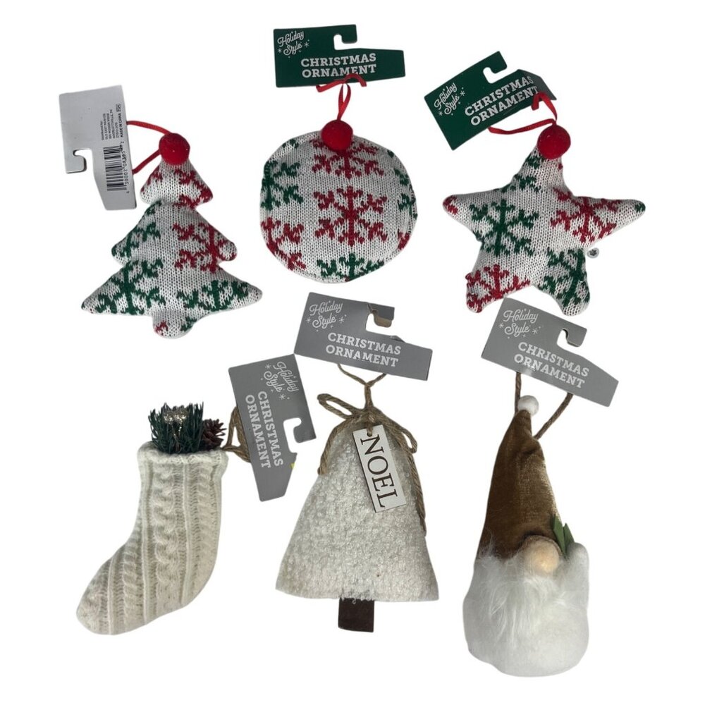 Holiday Style Set of 6 Christmas Ornaments Knit White Green Red New